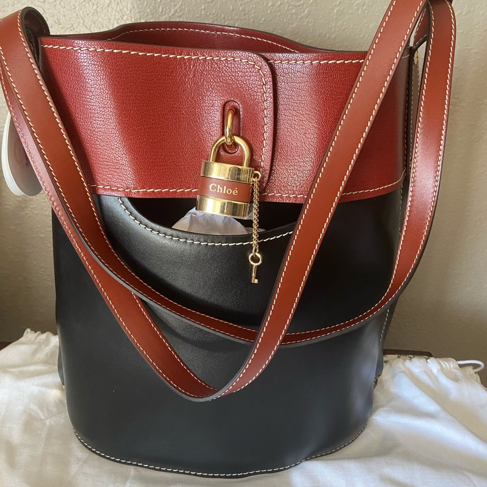 Chloé Aby Bicolor Leather Bucket Bag - Picture 3 of 12